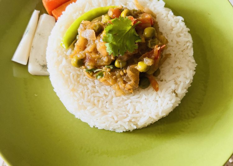 Baingan ka bharta with rice and salad