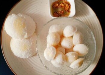 button idli with podi