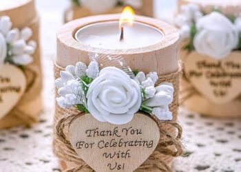How to Choose Custom Wedding Favors Your Guests Will Keep