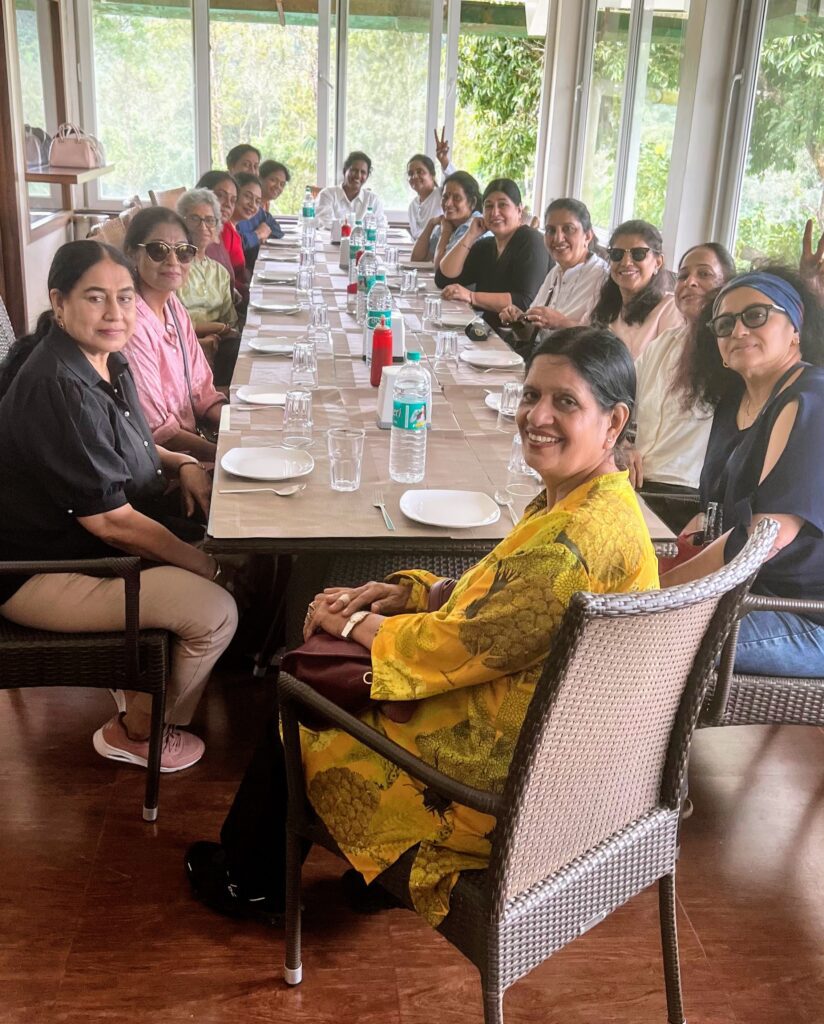 Stars lunching at Golf Club