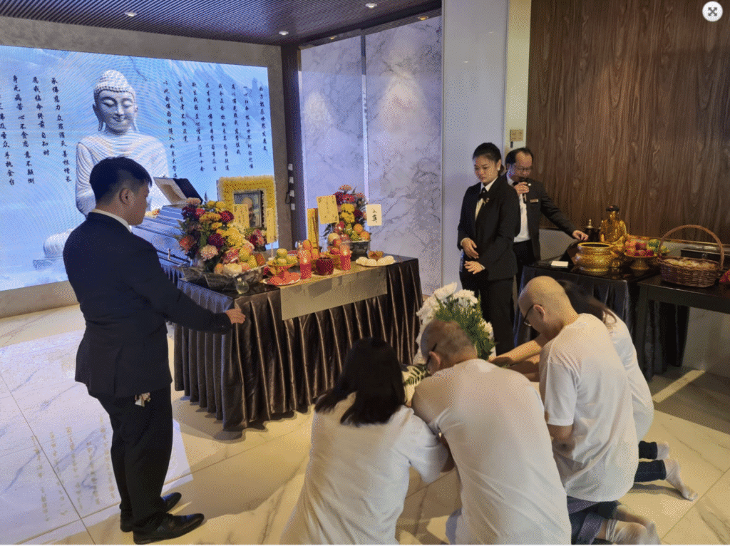 The Beautiful Way Some Cultures Celebrate Life After Death-Buddhist Rituals