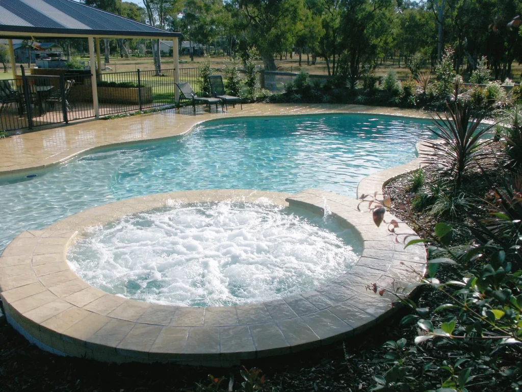 Integrates Pool, Dining, and Green Space